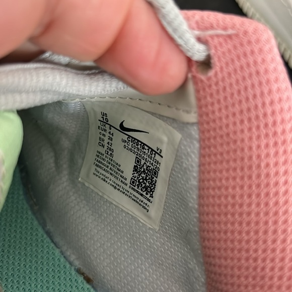 Nike Multicolor Air Sneakers - Picture 6 of 7